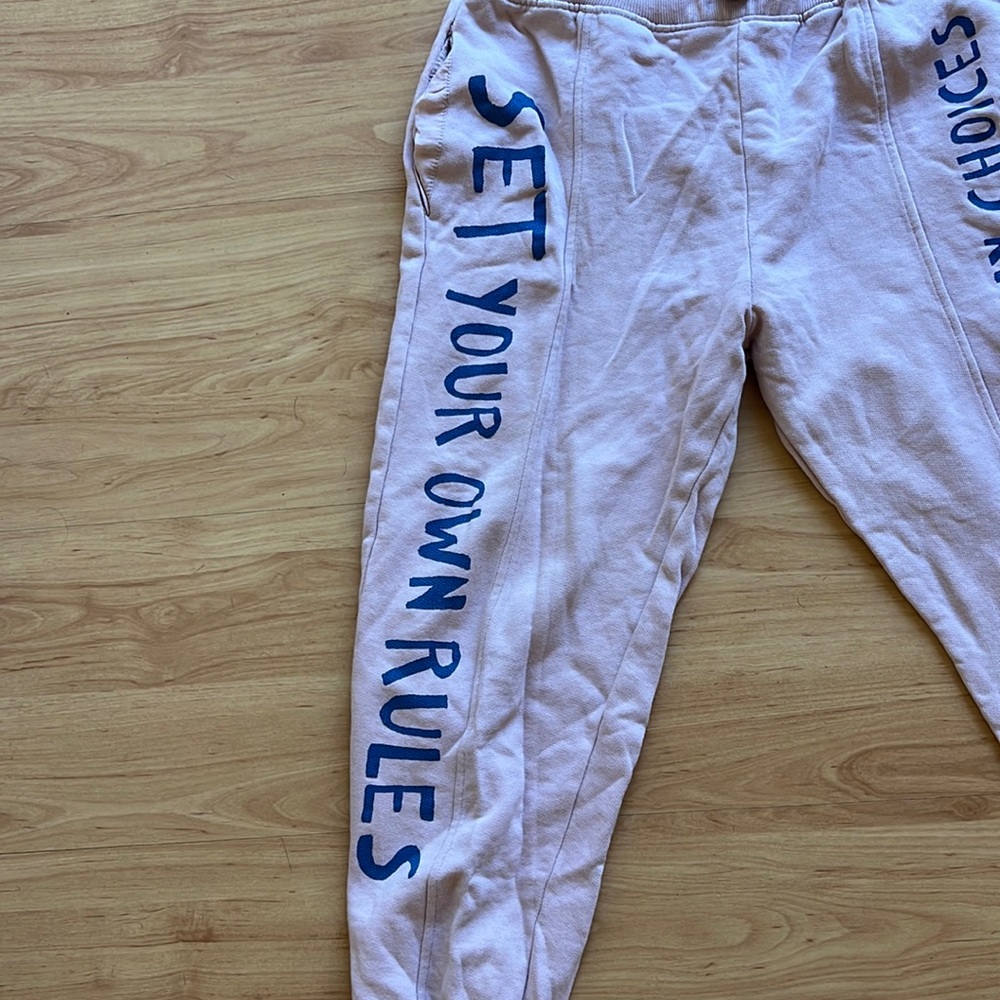 Pink Sweatpants - Picture 5 of 6